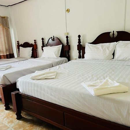 Vang Vieng Green Hotel Exterior photo