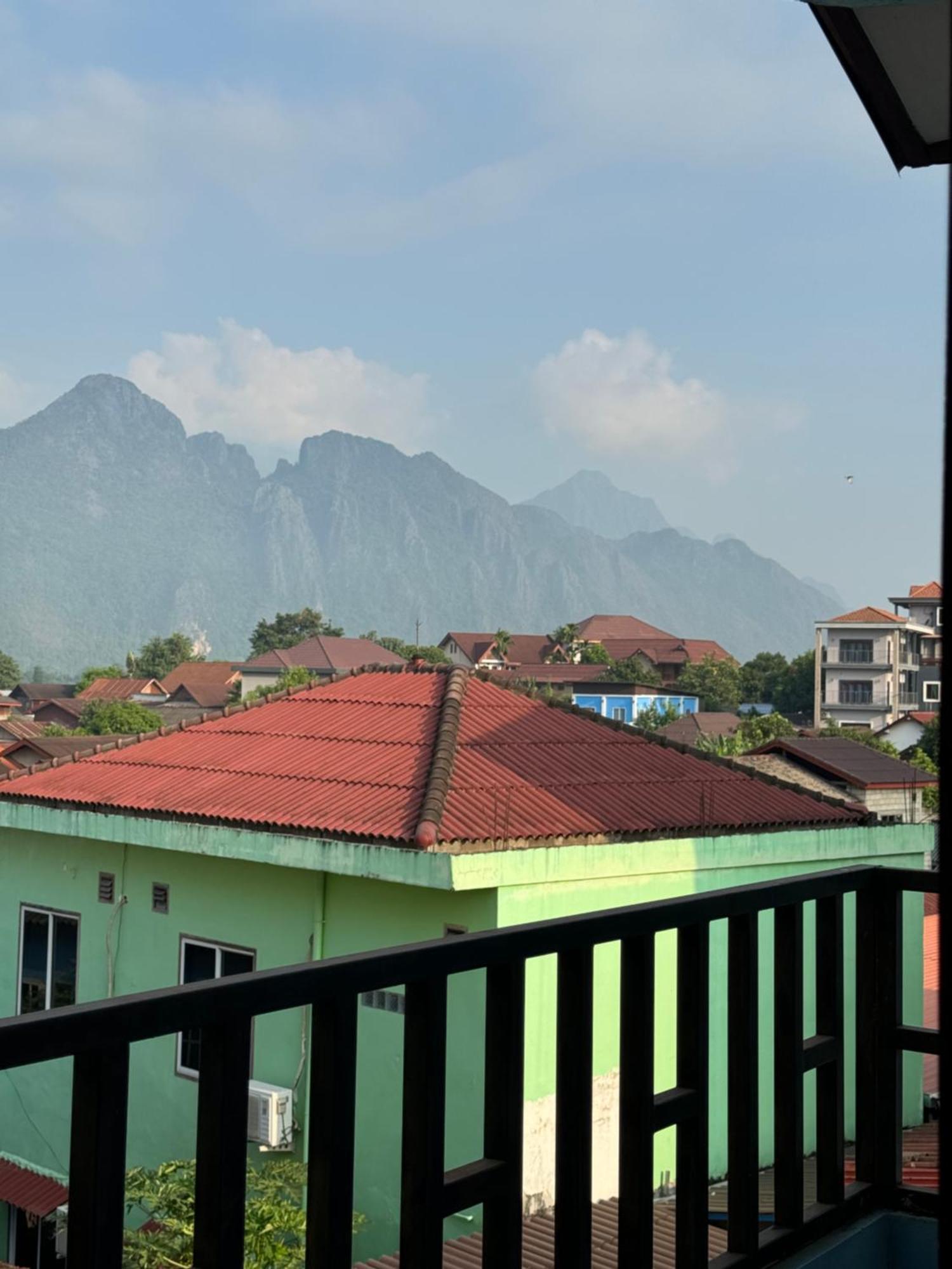 Vang Vieng Green Hotel Exterior photo