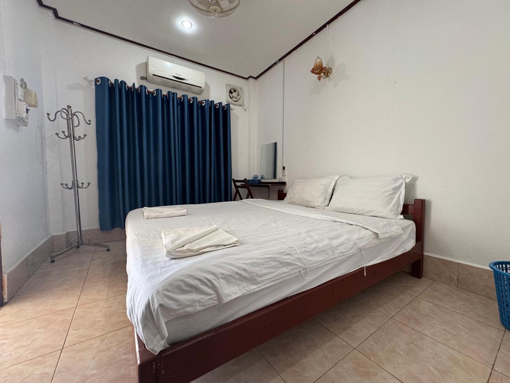 Vang Vieng Green Hotel Exterior photo