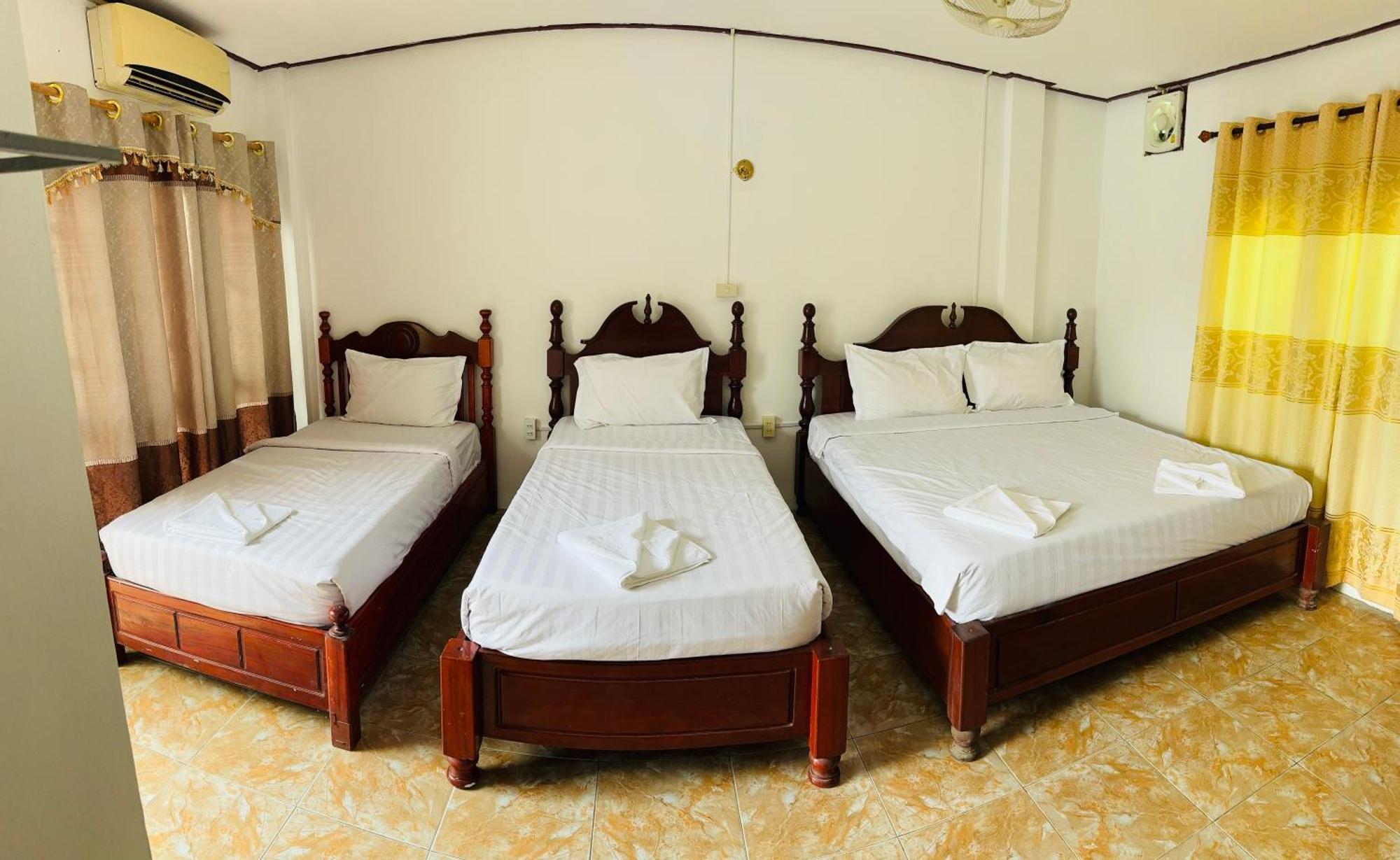 Vang Vieng Green Hotel Exterior photo