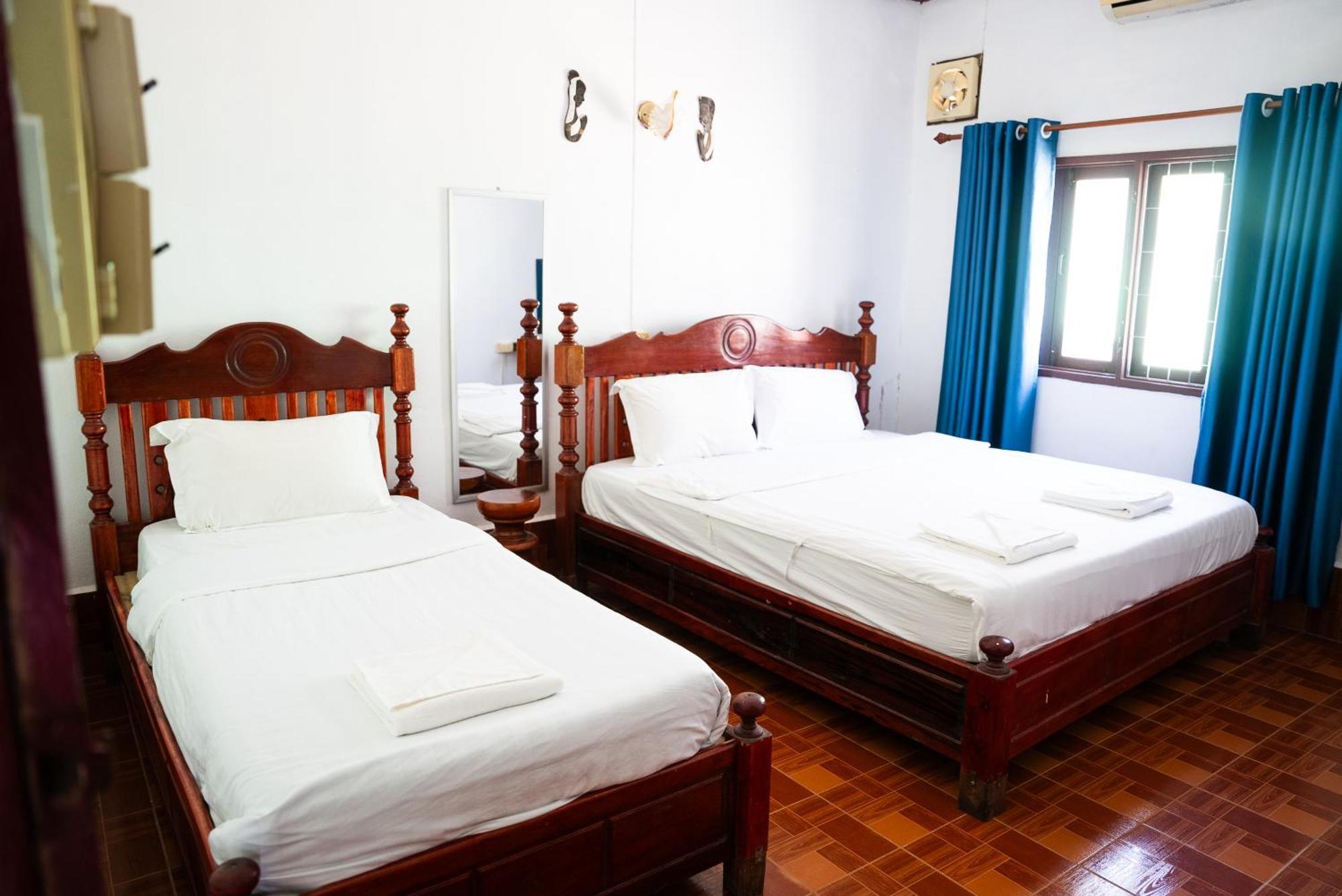 Vang Vieng Green Hotel Exterior photo