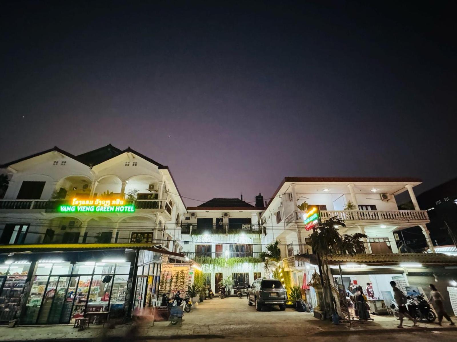 Vang Vieng Green Hotel Exterior photo